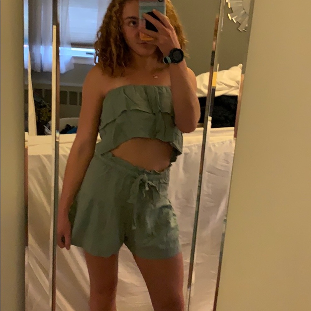 Two piece set!